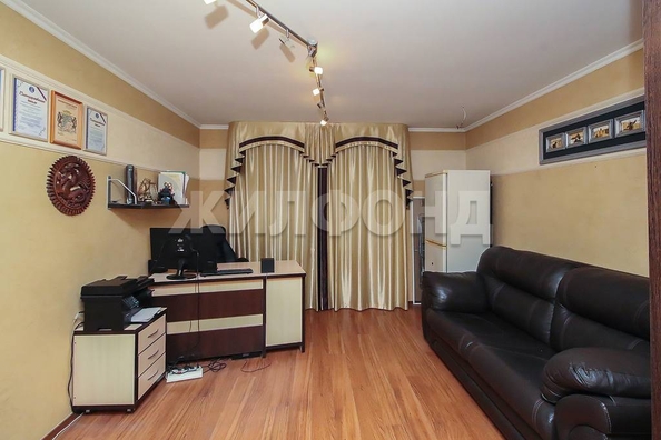 
   Продам 4-комнатную, 134.6 м², Новая Заря ул, 53

. Фото 9.