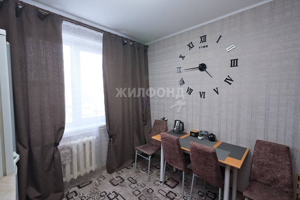 
   Продам 4-комнатную, 78.2 м², Связистов ул, 113

. Фото 12.