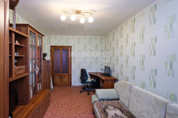 
   Продам 4-комнатную, 78.2 м², Связистов ул, 113

. Фото 28.