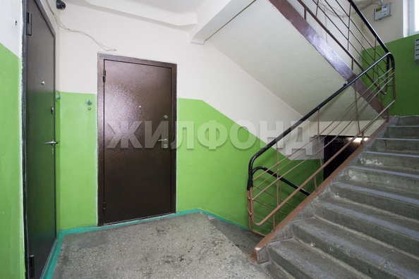 
   Продам 4-комнатную, 78.2 м², Связистов ул, 113

. Фото 27.