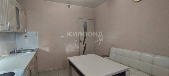 
   Продам 1-комнатную, 33.9 м², Пушкина ул, 176

. Фото 2.