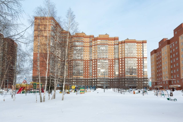 
   Продам 3-комнатную, 83.9 м², Тюленина ул, 28

. Фото 23.