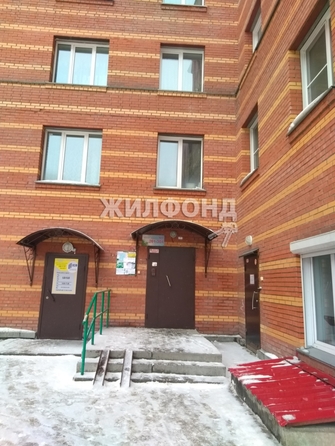 
   Продам 2-комнатную, 89.9 м², Заречная ул, 4

. Фото 24.