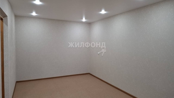 
   Продам 1-комнатную, 30.7 м², Кропоткина ул, 132/1

. Фото 3.