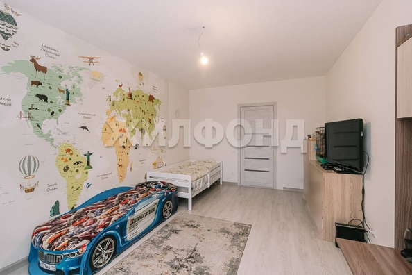 
   Продам 3-комнатную, 67.2 м², 3-й микрорайон, 15

. Фото 7.