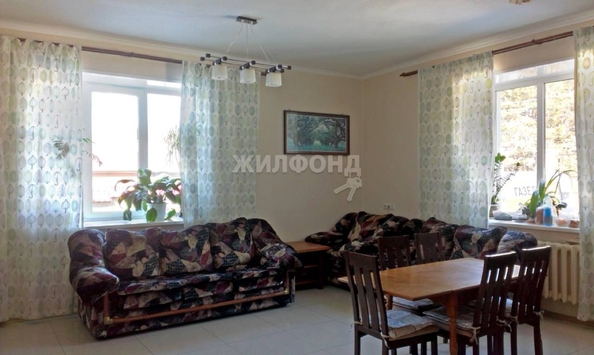 
   Продам дом, 350 м², Новосибирск

. Фото 6.