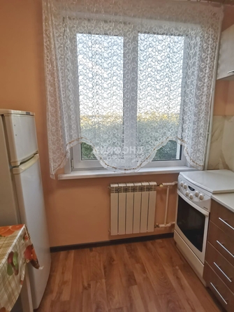 
  Сдам в аренду 1-комнатную квартиру, 30 м², Новосибирск

. Фото 2.