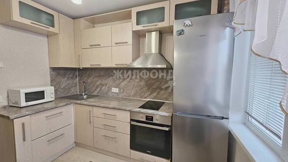 
   Продам 3-комнатную, 60.7 м², Дуси Ковальчук ул, 65

. Фото 2.