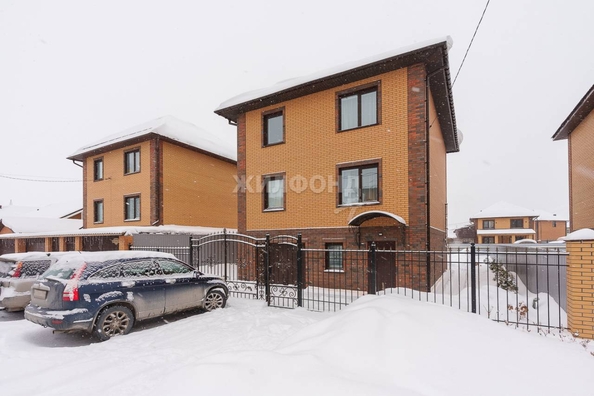 
   Продам дом, 212.9 м², Новосибирск

. Фото 47.