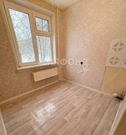 
   Продам 1-комнатную, 28.7 м², Куприна ул, 30

. Фото 2.