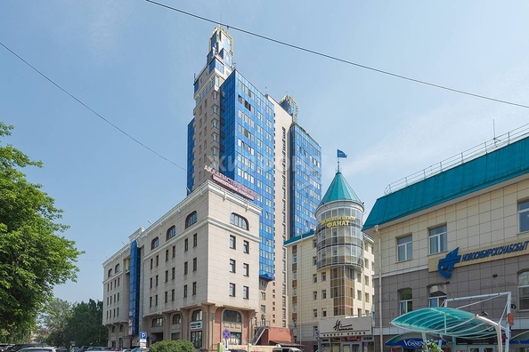 
   Продам 3-комнатную, 158 м², Коммунистическая ул, 50

. Фото 7.