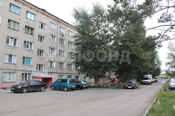 
   Продам секционку, 13.6 м², Петухова ул, 53

. Фото 12.