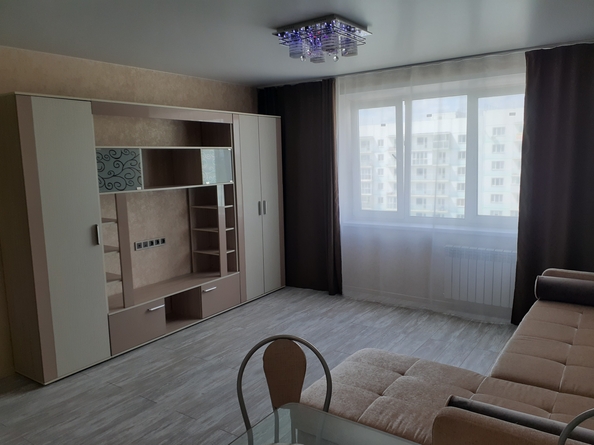 
  Сдам в аренду студию, 33 м², Новосибирск

. Фото 2.