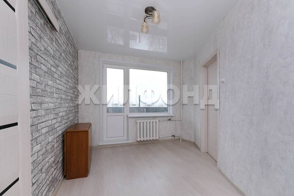 
   Продам комнату, 30.5 м², Толбухина ул, 25

. Фото 5.