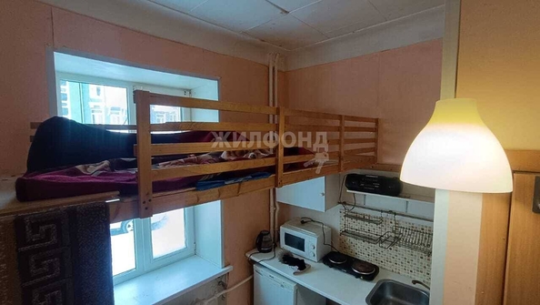 
   Продам комнату, 9.8 м², Плахотного ул, 19

. Фото 4.