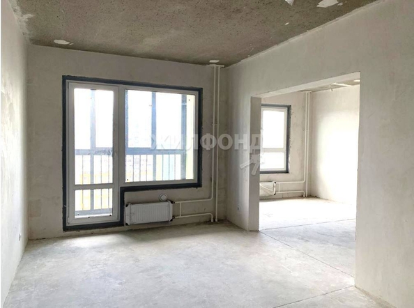 
   Продам 1-комнатную, 39.1 м², Рельефная ул, 106/3

. Фото 1.