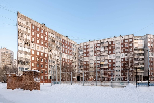 
   Продам 2-комнатную, 43.2 м², Железнодорожная ул, 6/1

. Фото 17.