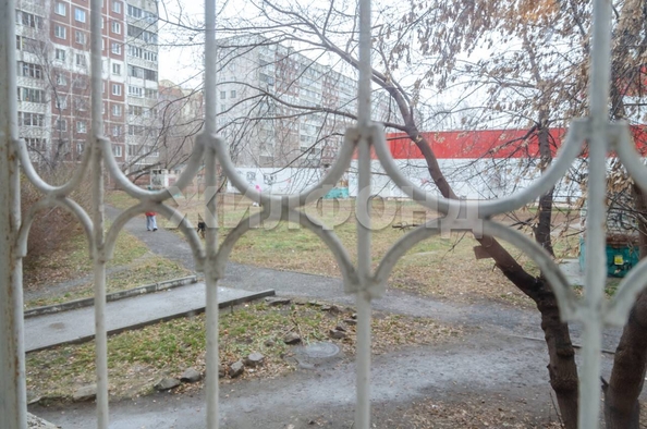 
   Продам 2-комнатную, 43.2 м², Железнодорожная ул, 6/1

. Фото 10.