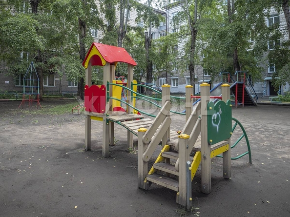 
   Продам 2-комнатную, 55.1 м², Титова ул, 22

. Фото 5.