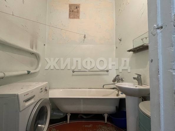 
   Продам 2-комнатную, 55.1 м², Титова ул, 22

. Фото 13.