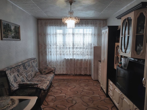 
   Продам 3-комнатную, 73.6 м², Дзержинского пр-кт, 12

. Фото 3.