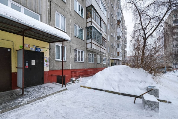 
   Продам 3-комнатную, 62.4 м², Саввы Кожевникова ул, 1/1

. Фото 17.