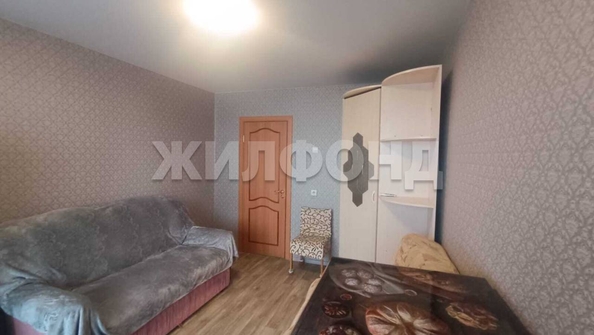 
  Продается 4-комн. квартира, 99 м², Троллейная ул, д. 71
. Фото 4.