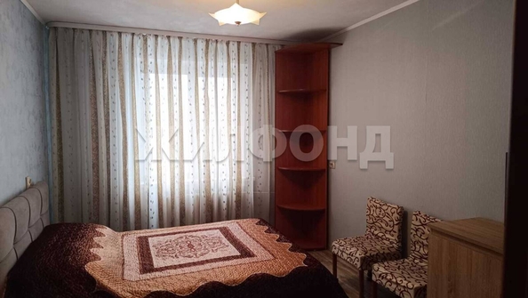 
  Продается 4-комн. квартира, 99 м², Троллейная ул, д. 71
. Фото 9.