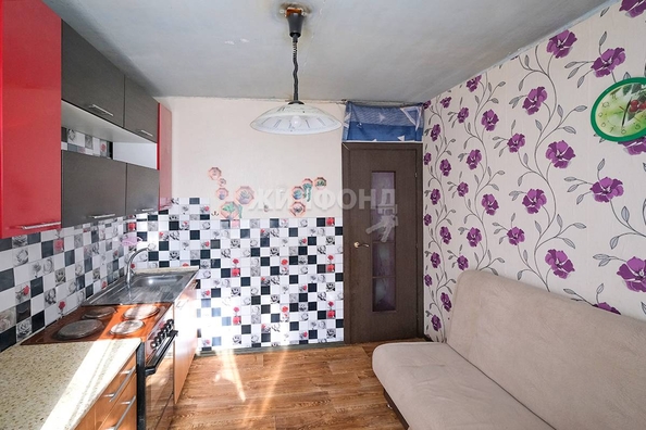 
   Продам 3-комнатную, 84.2 м², Связистов ул, 13

. Фото 8.