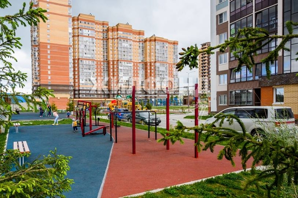 
   Продам 2-комнатную, 55.1 м², Тюленина ул, 28/1

. Фото 21.