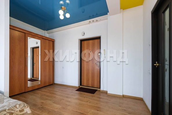 
   Продам 1-комнатную, 38.7 м², Адриена Лежена ул, 19

. Фото 3.