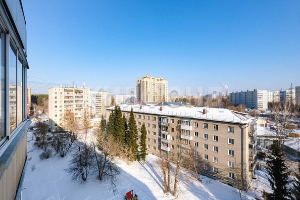 
   Продам 1-комнатную, 33.9 м², Иванова ул, 27

. Фото 16.