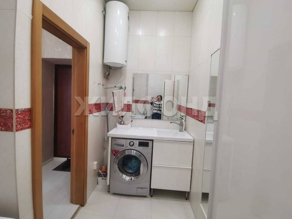 
   Продам 1-комнатную, 43 м², , 6

. Фото 6.