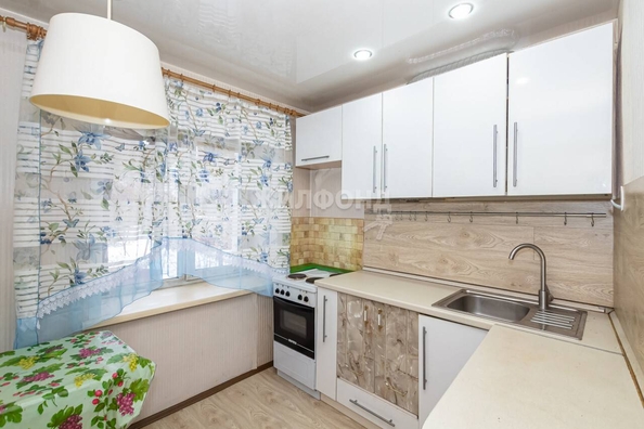 
   Продам 1-комнатную, 30.9 м², Первомайская ул, 172

. Фото 1.