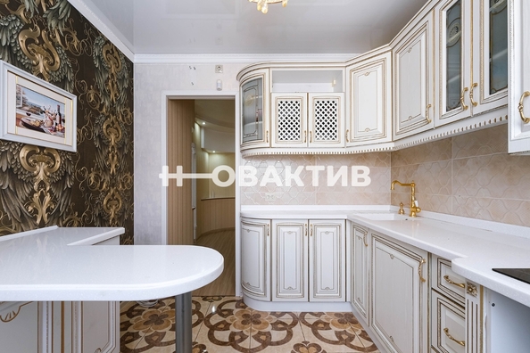 
   Продам 4-комнатную, 77.1 м², Тульская ул, 90

. Фото 3.