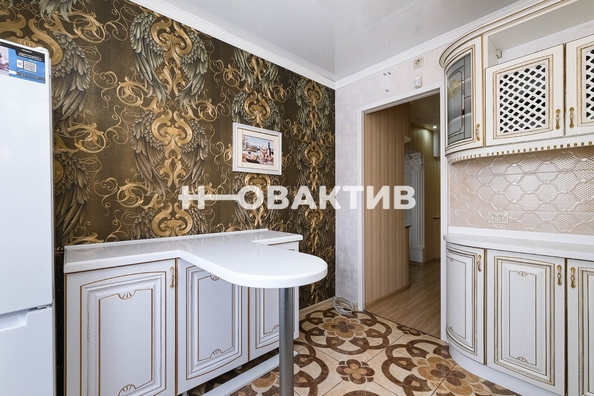 
   Продам 4-комнатную, 77.1 м², Тульская ул, 90

. Фото 4.