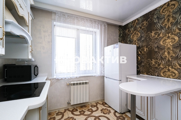 
   Продам 4-комнатную, 77.1 м², Тульская ул, 90

. Фото 5.