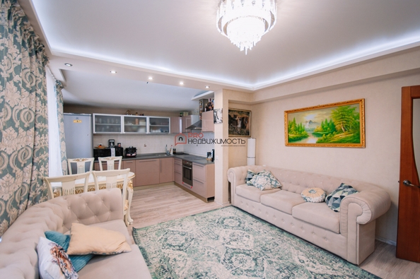 
  Сдам в аренду 3-комнатную квартиру, 77.3 м², Новосибирск

. Фото 3.