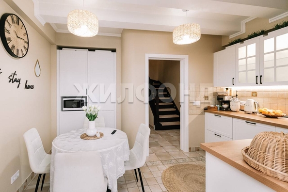 
   Продам 4-комнатную, 133.7 м², Ленинградская ул, 101/2

. Фото 6.