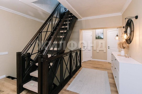 
   Продам 4-комнатную, 133.7 м², Ленинградская ул, 101/2

. Фото 19.