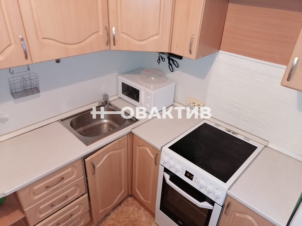 
   Продам 2-комнатную, 43.7 м², 

. Фото 1.