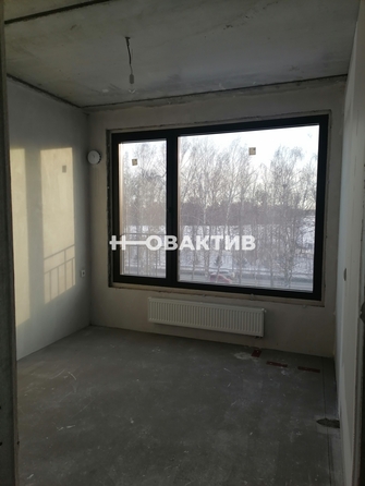 
   Продам 1-комнатную, 41.3 м², 3-й (4 мкр.) кв-л, 1

. Фото 3.