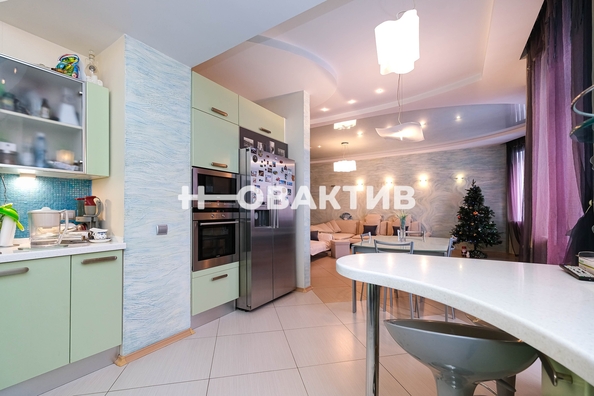 
   Продам 3-комнатную, 132.5 м², 

. Фото 10.