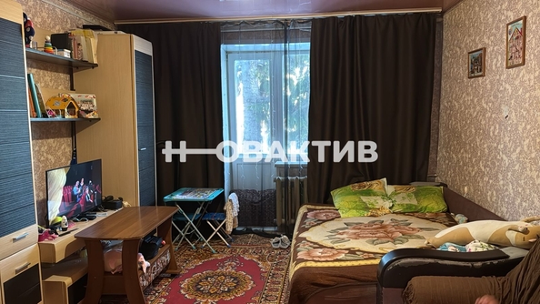 
   Продам 3-комнатную, 52 м², Коммунистическая ул, 3

. Фото 2.