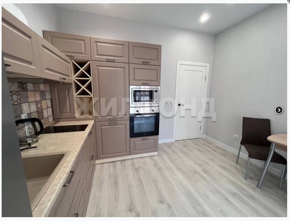 
  Продается 1-комн. квартира, 33 м², ЖК Чернышевский, дом 2.1
. Фото 6.