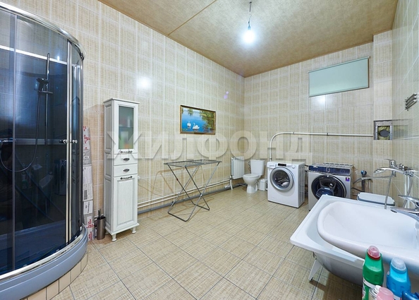 
   Продам дом, 600 м², Криводановка село

. Фото 15.