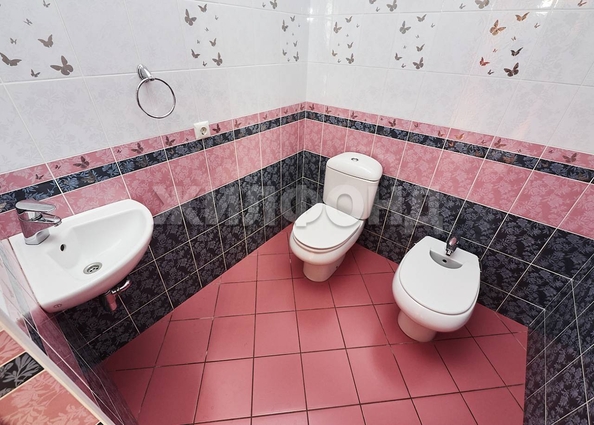 
   Продам дом, 600 м², Криводановка село

. Фото 24.