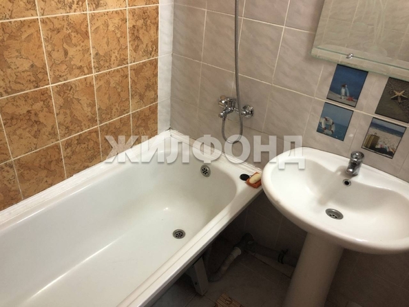 
   Продам 2-комнатную, 52.9 м², Краузе ул, 13

. Фото 12.