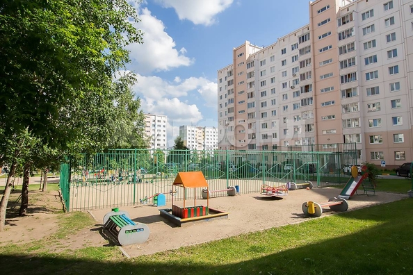 
   Продам 2-комнатную, 52.9 м², Краузе ул, 13

. Фото 4.