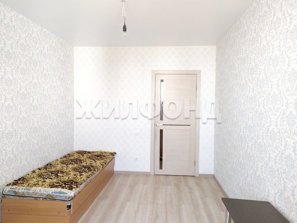 
   Продам 3-комнатную, 71.9 м², Николая Сотникова ул, 21

. Фото 6.